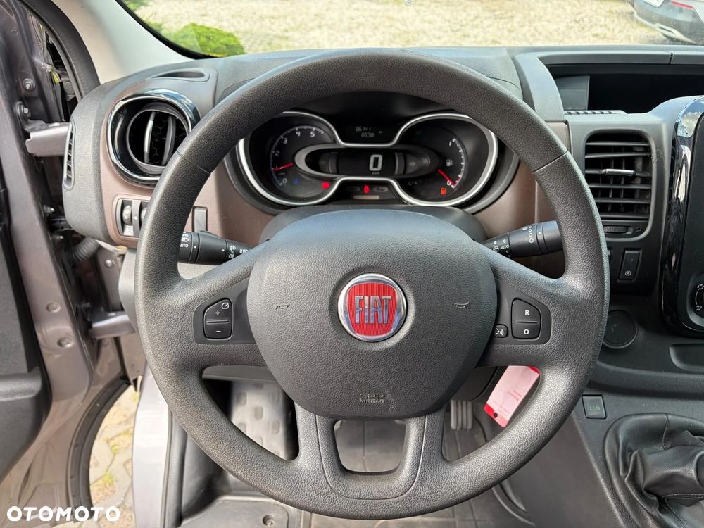 Renault TRAFIC - 16
