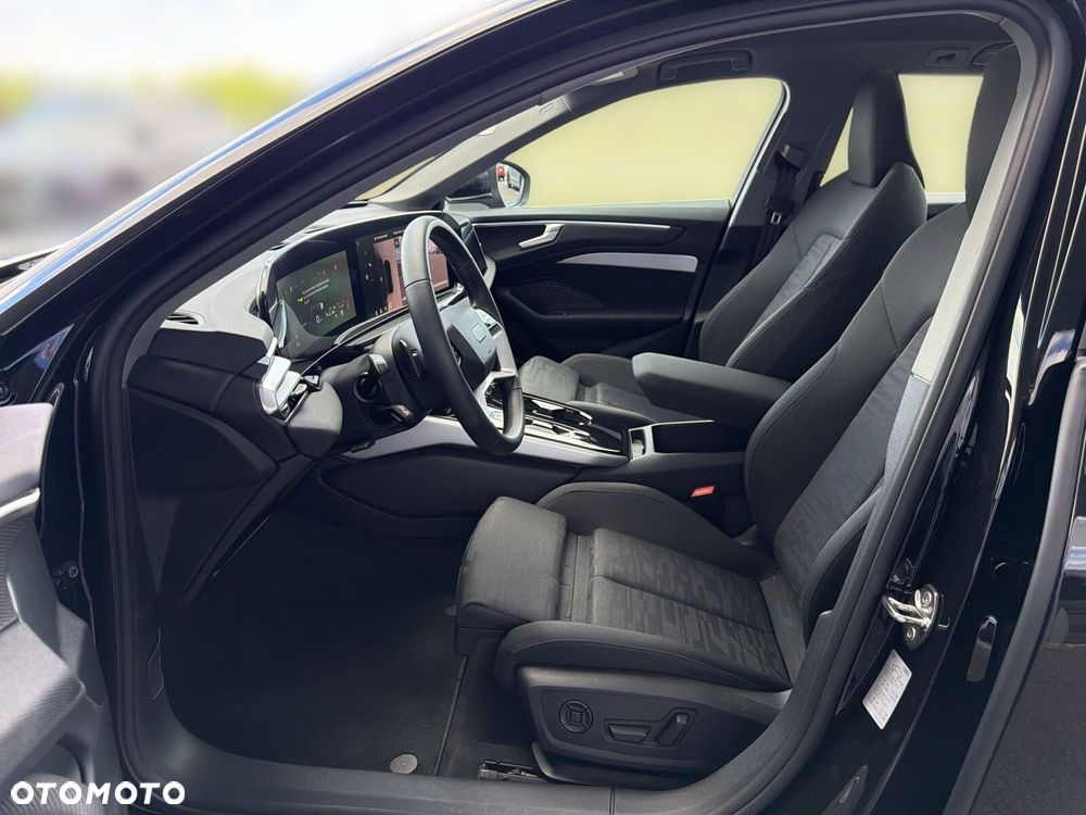 Audi A6 Avant TDI mHEV Quattro S tronic - 12
