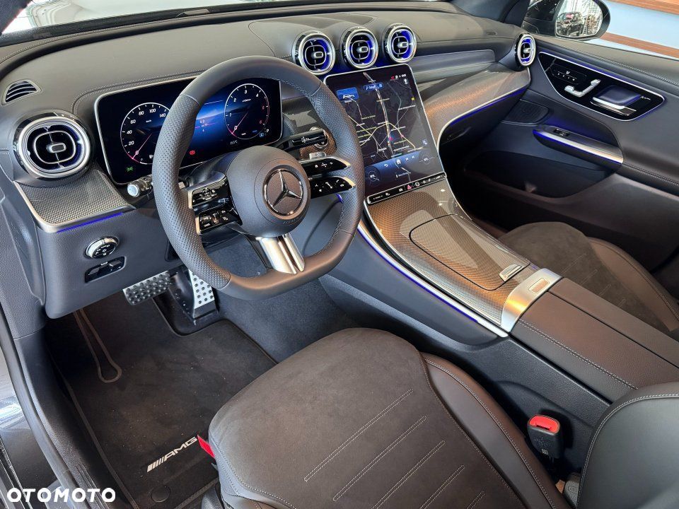 Mercedes-Benz GLC - 4