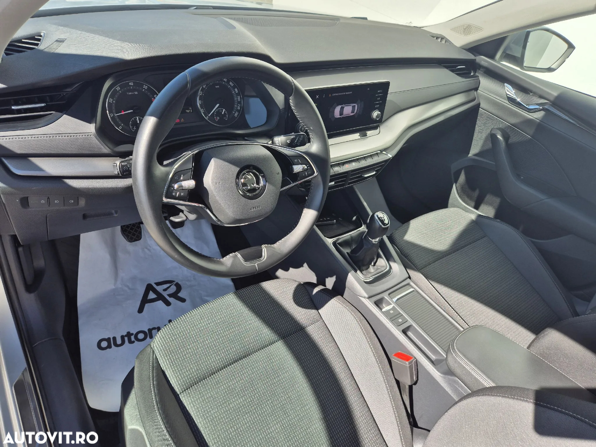 Skoda Octavia 1.5 TSI Ambition - 9