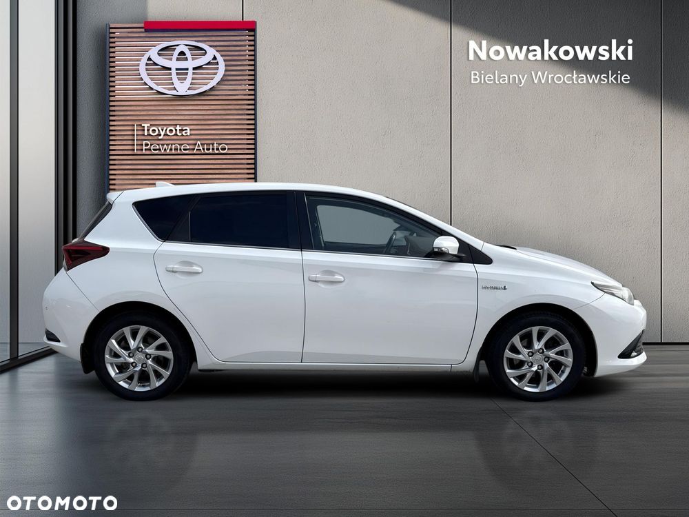 Toyota Auris - 29
