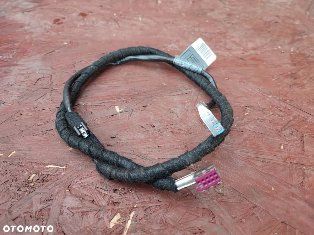 BMW E81 / E82 / E87LCI / E88 / E90 / E90LCI / E91 / E92 / E92LCI ORYGINALNY KABEL NAWIGACJI CCC O NR. 61 12 6 935 686 OEM W BARDZO DOBRYM STANIE - 1