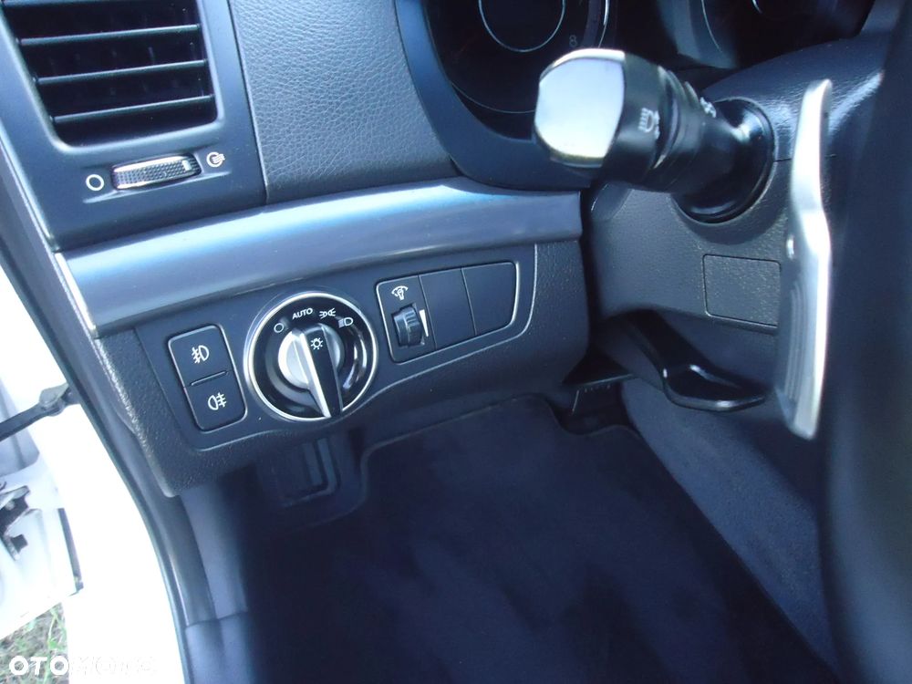 Hyundai i40 2.0 Automatik Premium - 28
