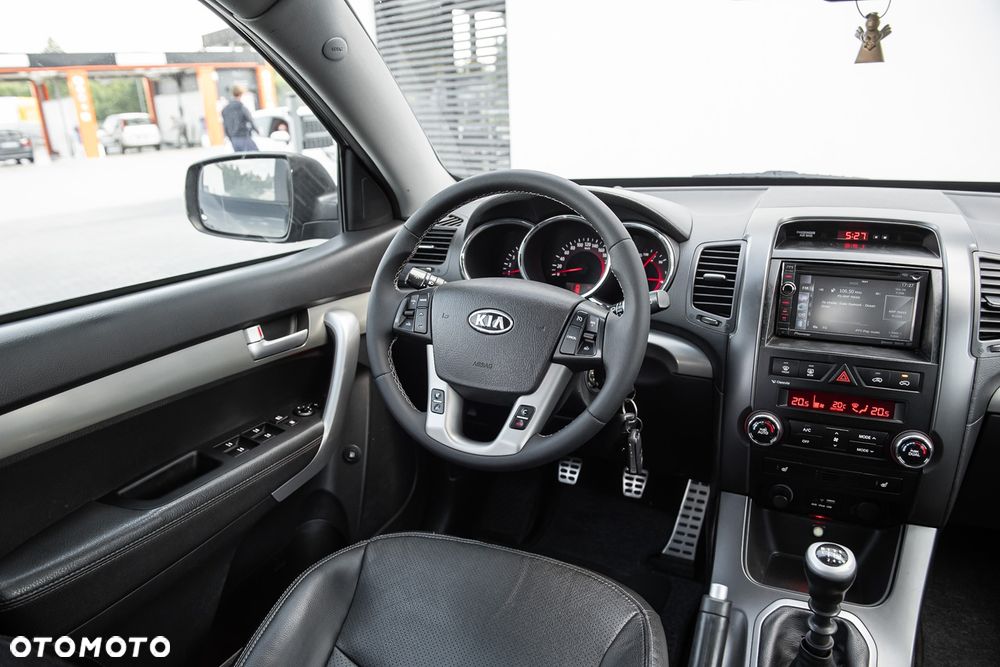 Kia Sorento 2.2 CRDi AWD Platinum Edition - 25