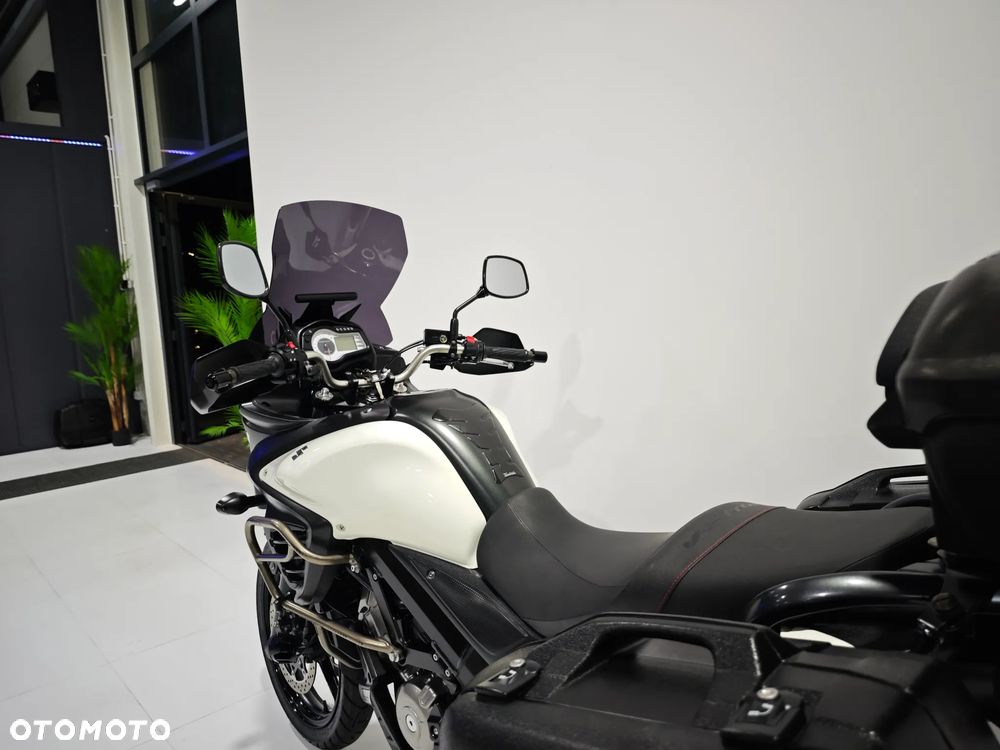 Suzuki V-STROM - 17