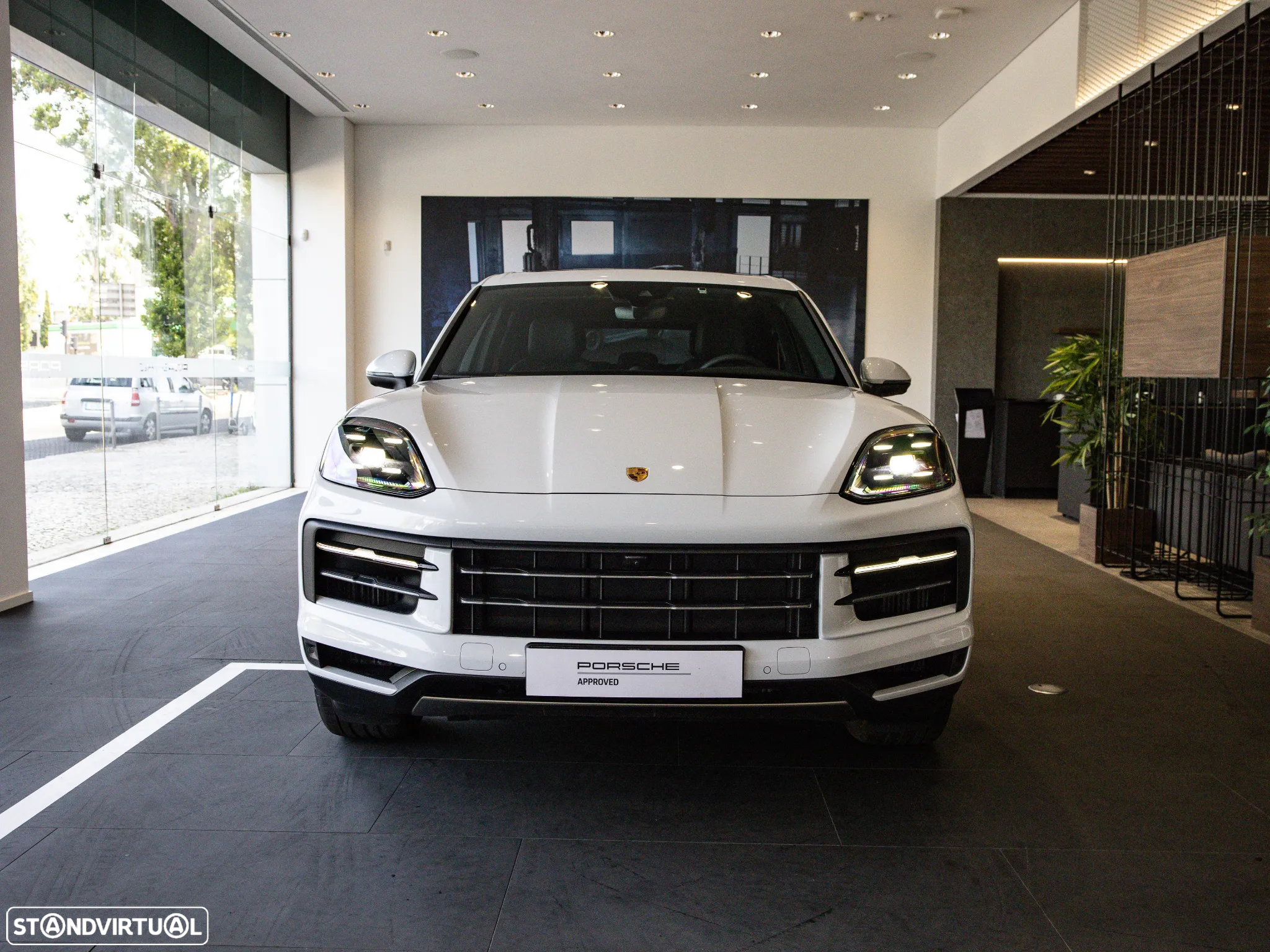 Porsche Cayenne E-Hybrid - 9