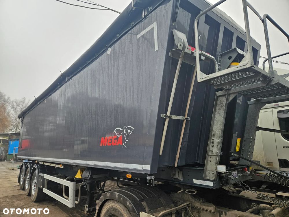 Mega MEGA LIGHT 55m3 - 2