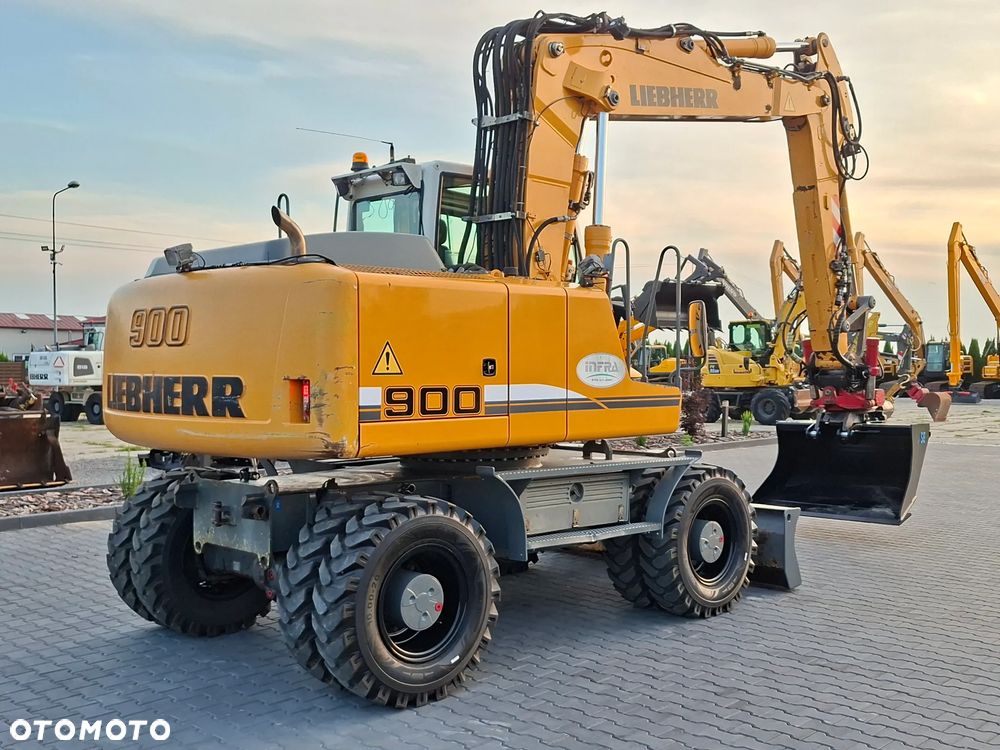 Liebherr A900C ROTOTILT - 6