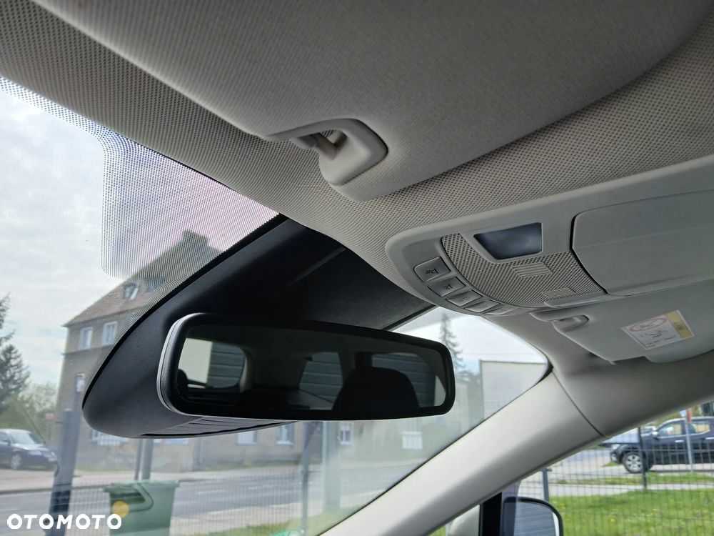 Ford Mondeo 2.0 EcoBlue Titanium - 19