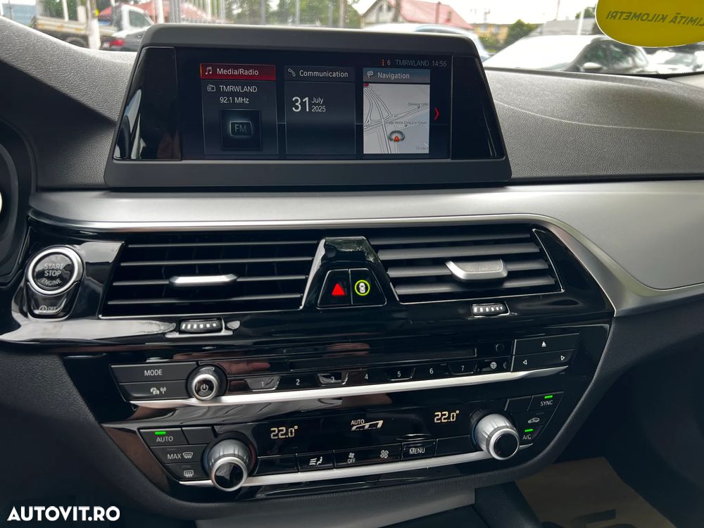 BMW Seria 5 520d AT - 26
