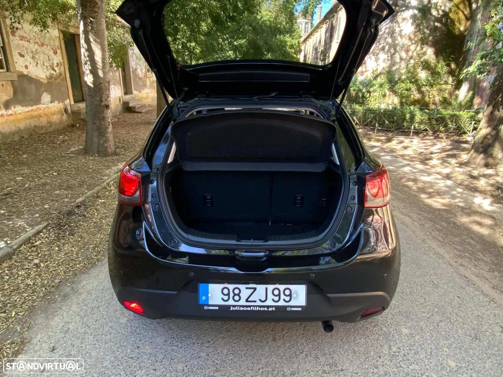 Mazda 2 1.5 Sky-G Advance Navi - 33
