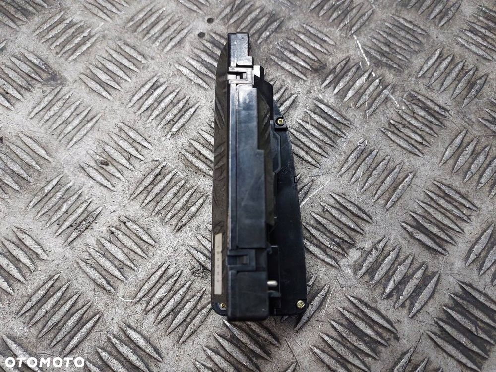 PANEL STEROWANIA SZYB BMW E39 8368967 - 2