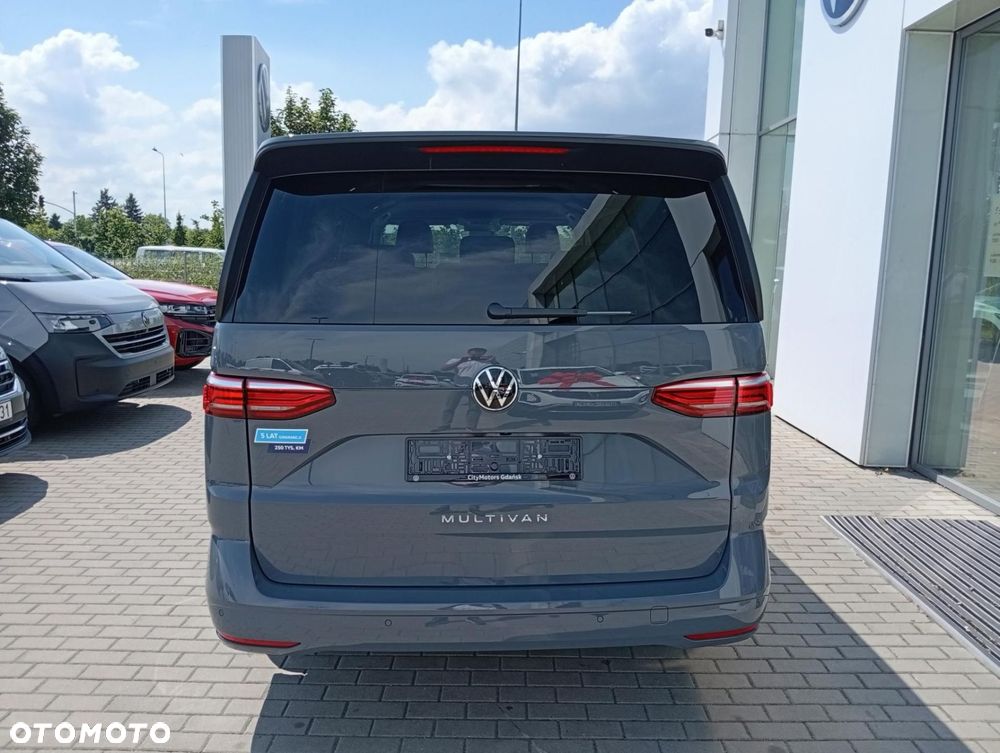 Volkswagen Multivan - 7