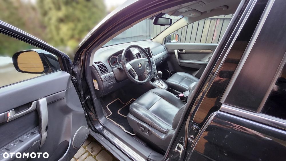 Chevrolet Captiva 3.2 4WD 7 Sitzer LT - 29