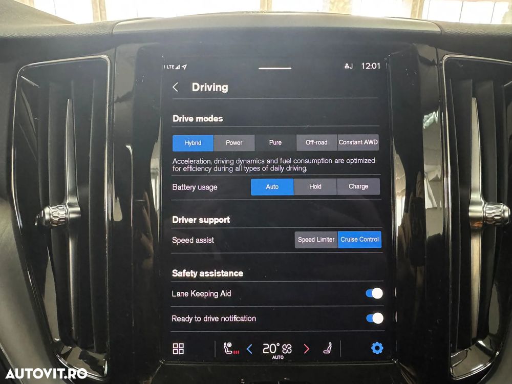 Volvo XC 60 T6 AWD Recharge Geartronic Inscription Expression - 29