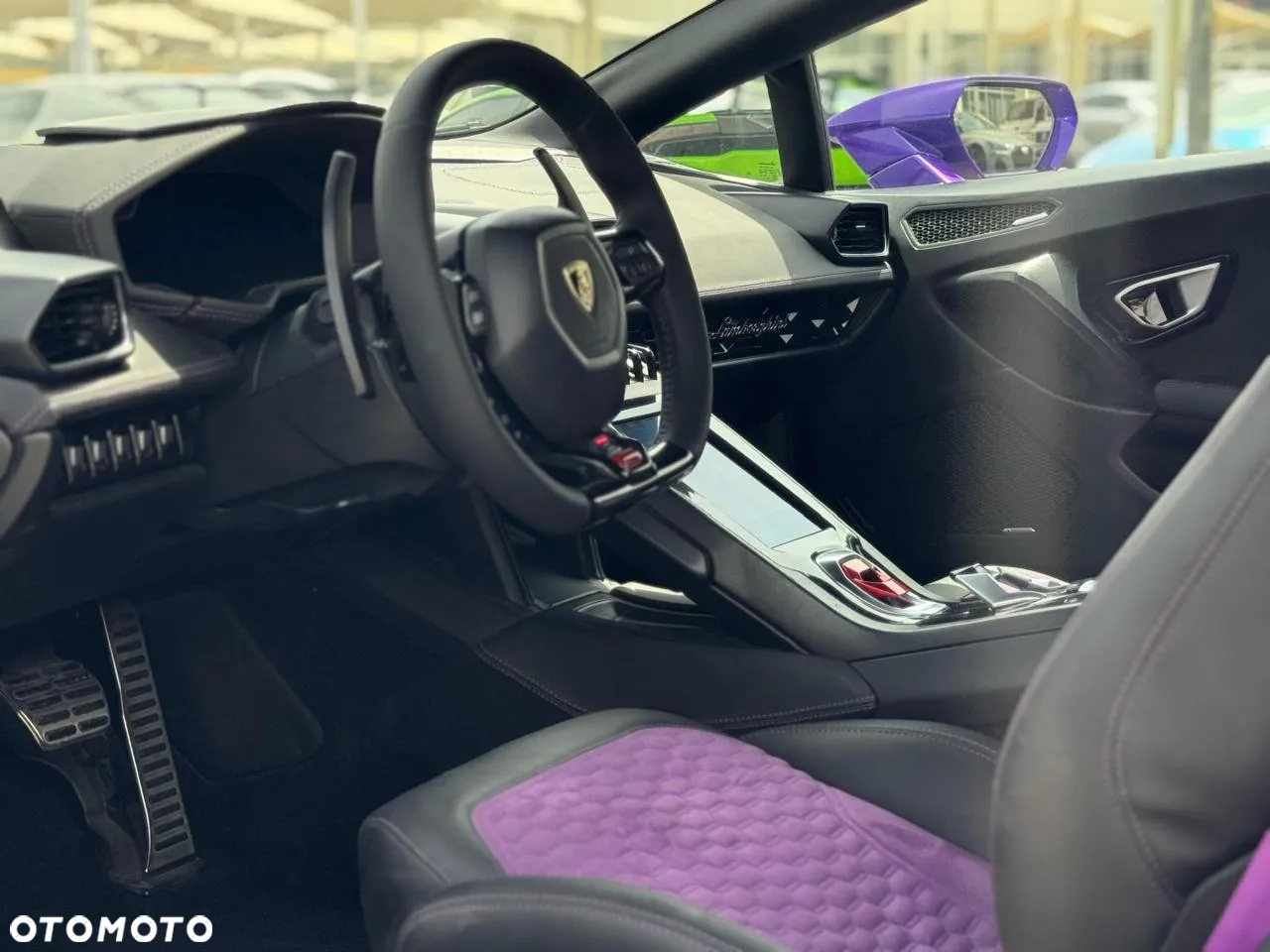 Lamborghini Huracan EVO Spyder - 13