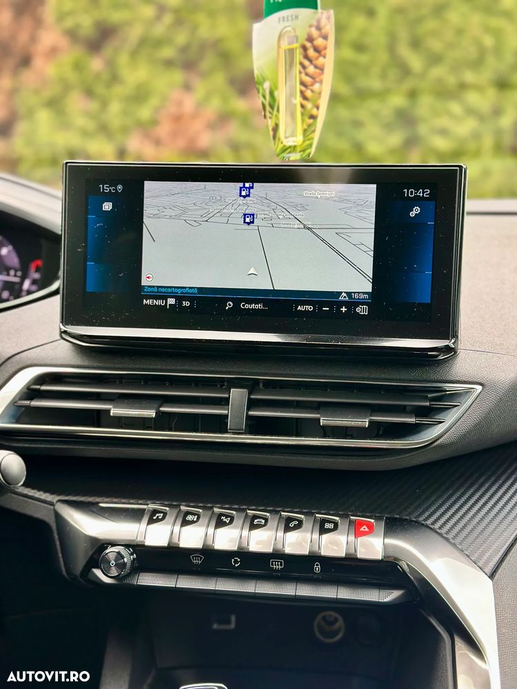 Peugeot 3008 - 11