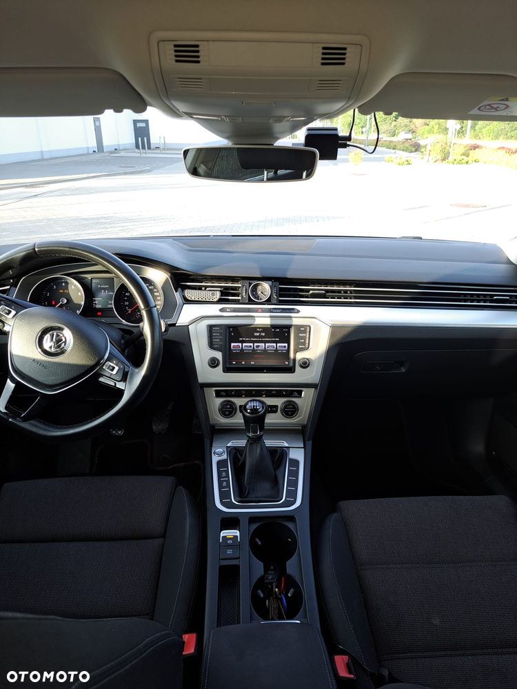 Volkswagen Passat 1.8 TSI BMT Comfortline - 7