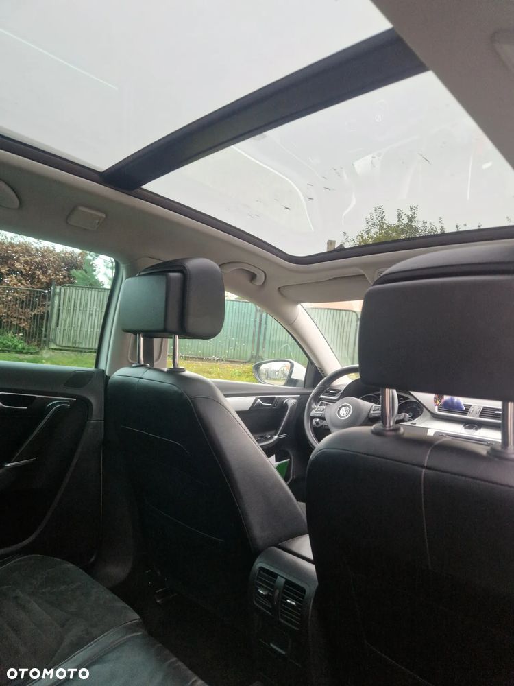 Volkswagen Passat 2.0 TDI 4Mot Highline DSG - 16