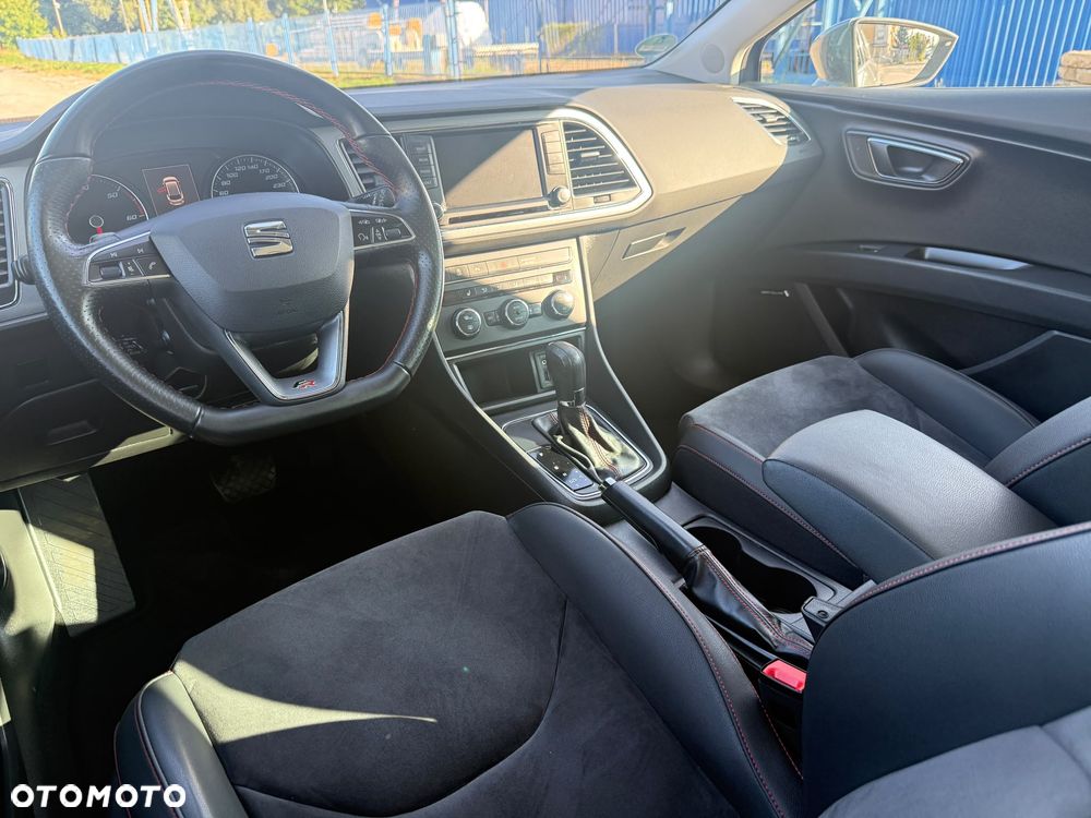 Seat Leon 2.0 TDI DPF Start&Stop DSG XCELLENCE - 3