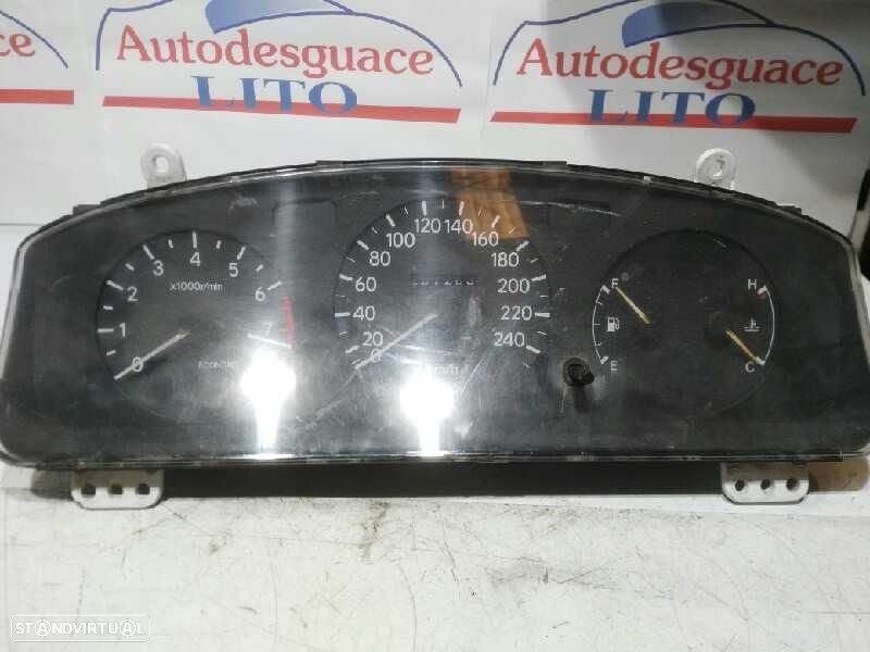 QUADRANTE TOYOTA CARINA T19 - 1