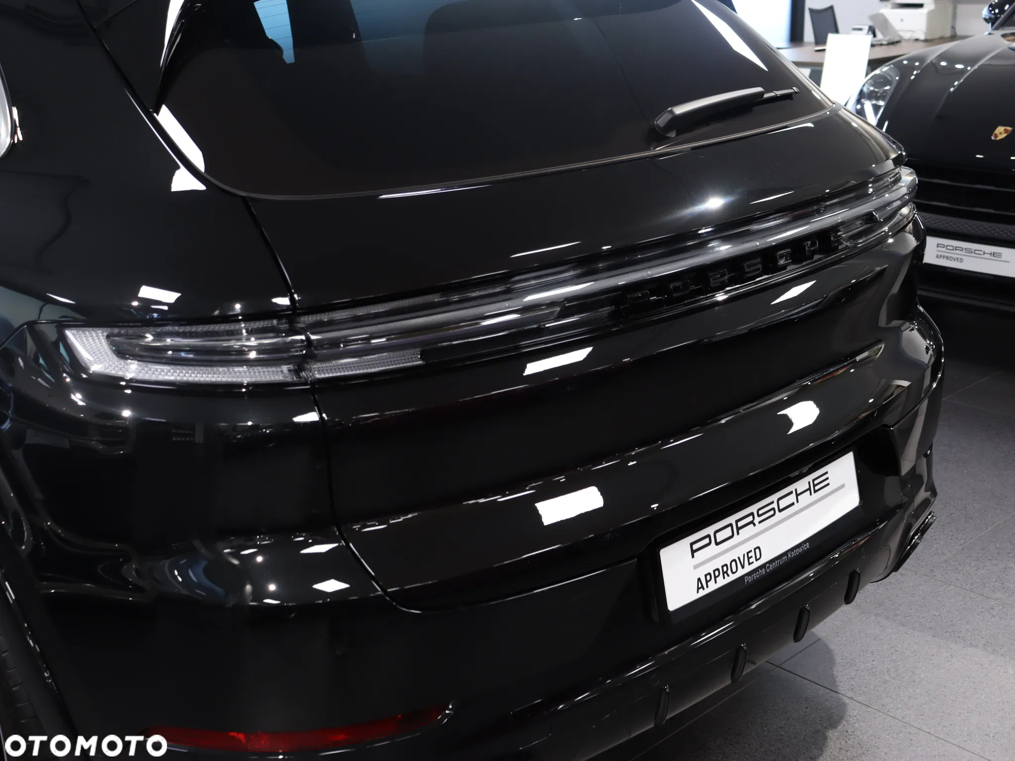 Porsche Cayenne S E-Hybrid PHEV - 37