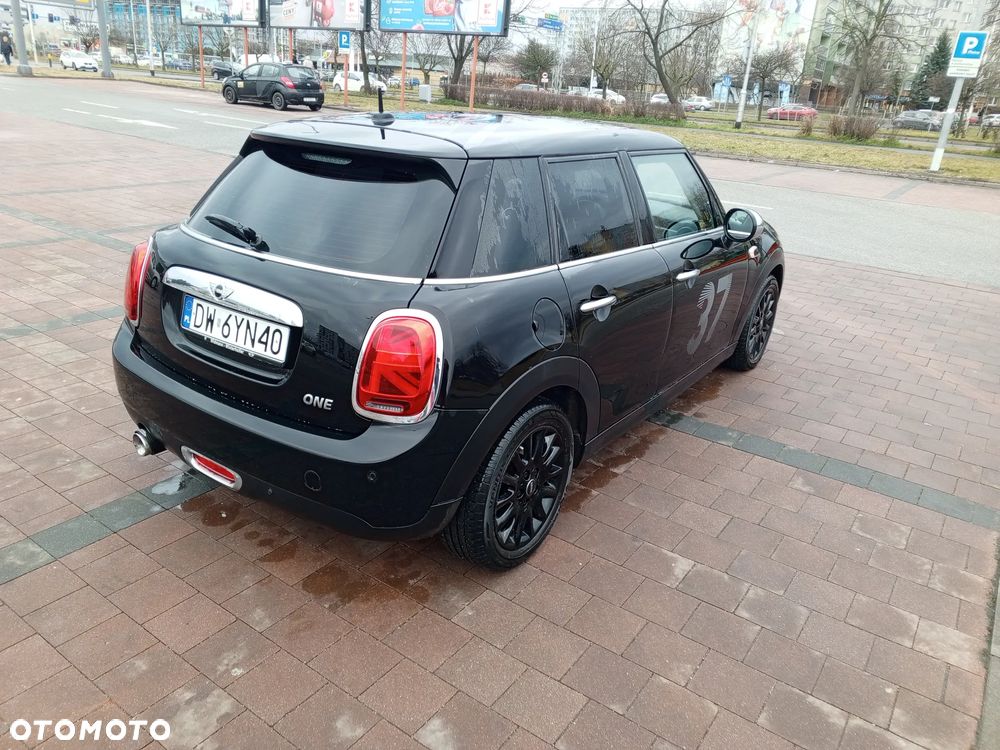 MINI ONE Standard - 4