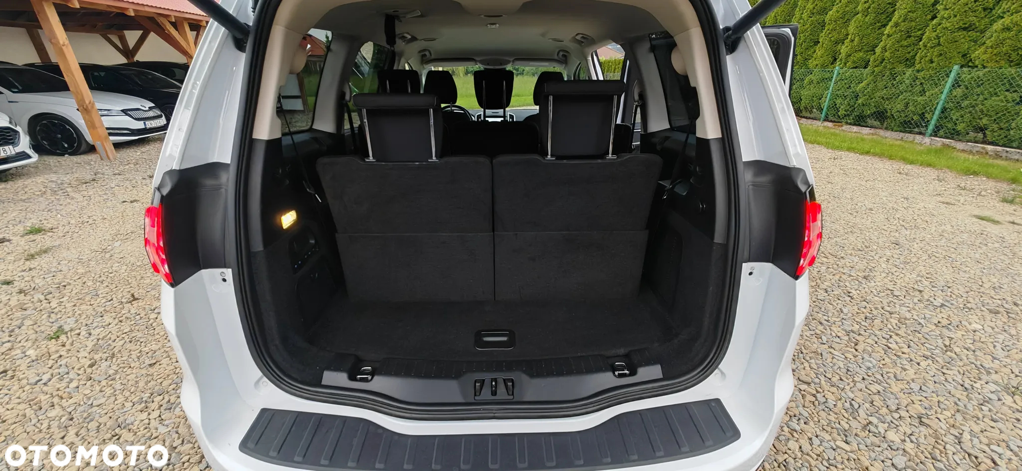 Ford Galaxy 2.0 EcoBlue Titanium - 16