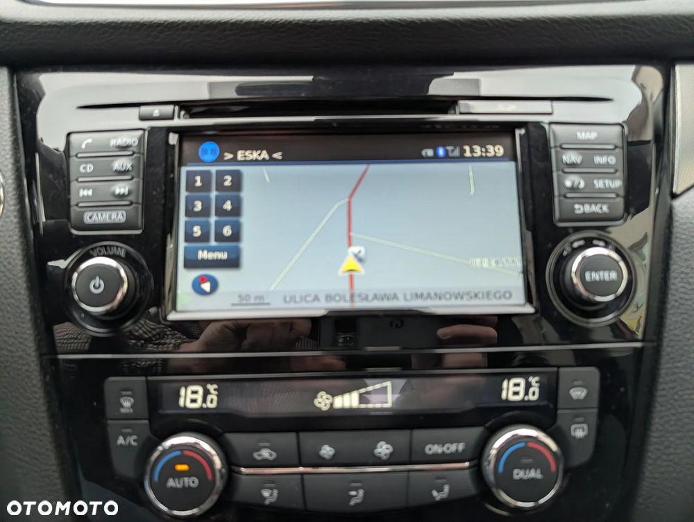 Nissan Qashqai 1.5 dCi N-Connecta - 26