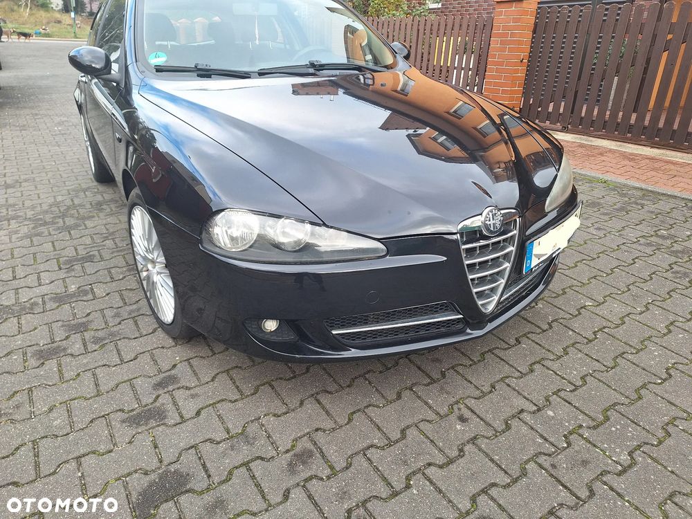 Alfa Romeo 147 - 3