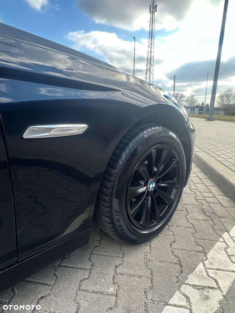 BMW Seria 5 520d Luxury Line - 4