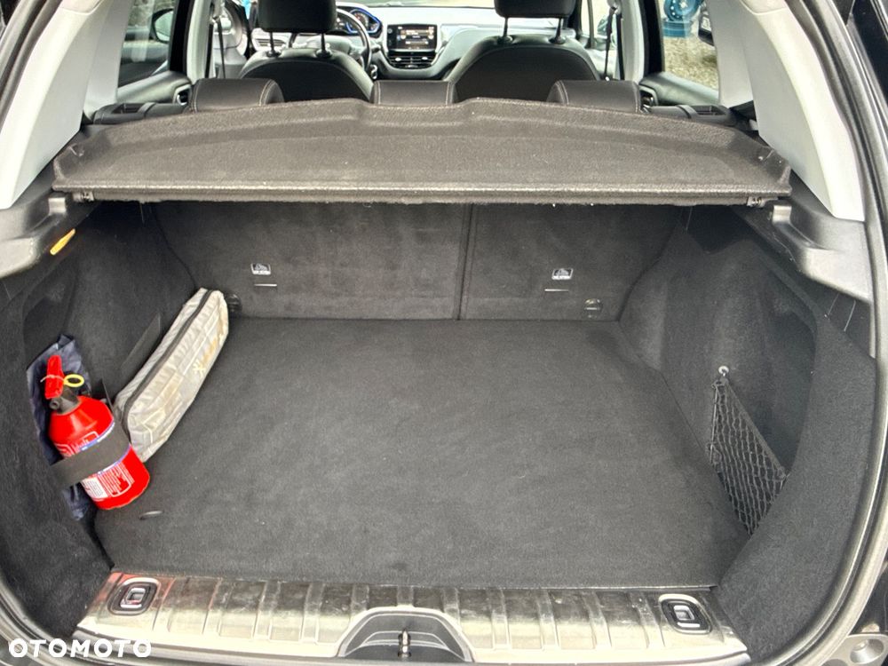 Peugeot 2008 1.6 BlueHDi Allure - 31