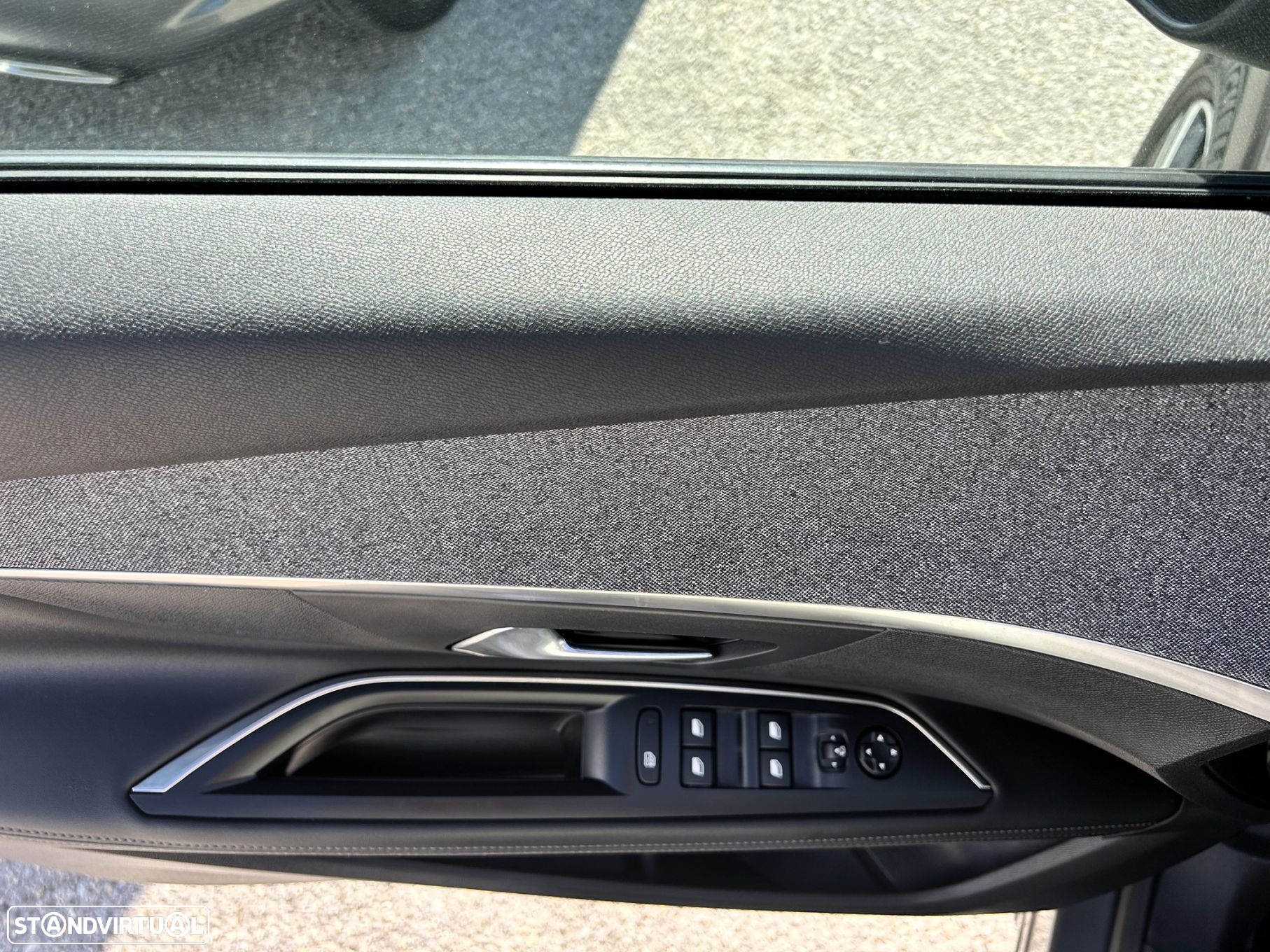 Peugeot 5008 1.5 BlueHDi Allure EAT8 - 11