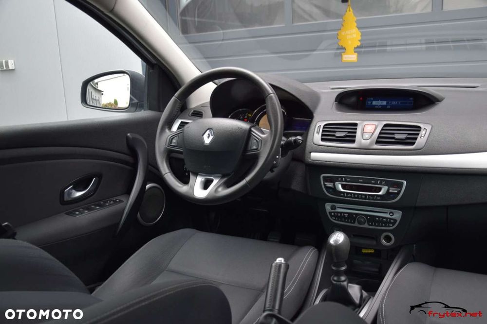 Renault Megane - 24
