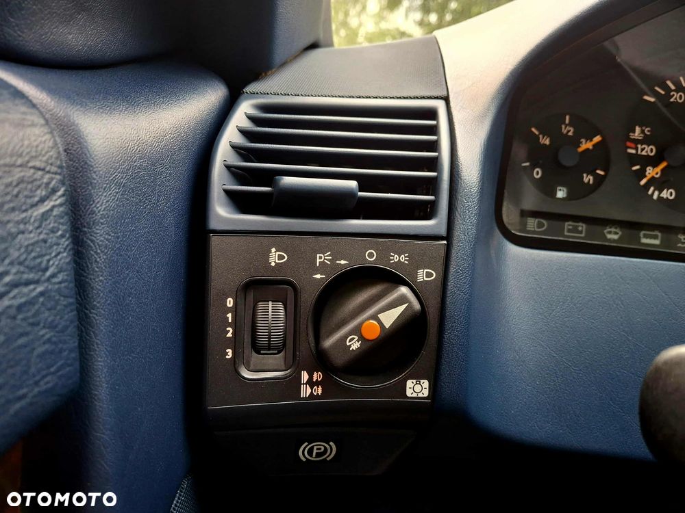 Mercedes-Benz SL - 27