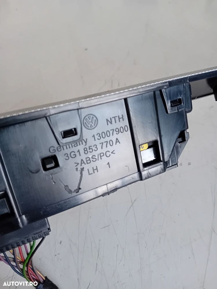 Bandou Ornament Trim Bord Vw Passat B8 AN 2014-2020 Motor DFG Cutie Viteze Automata UAX - 8