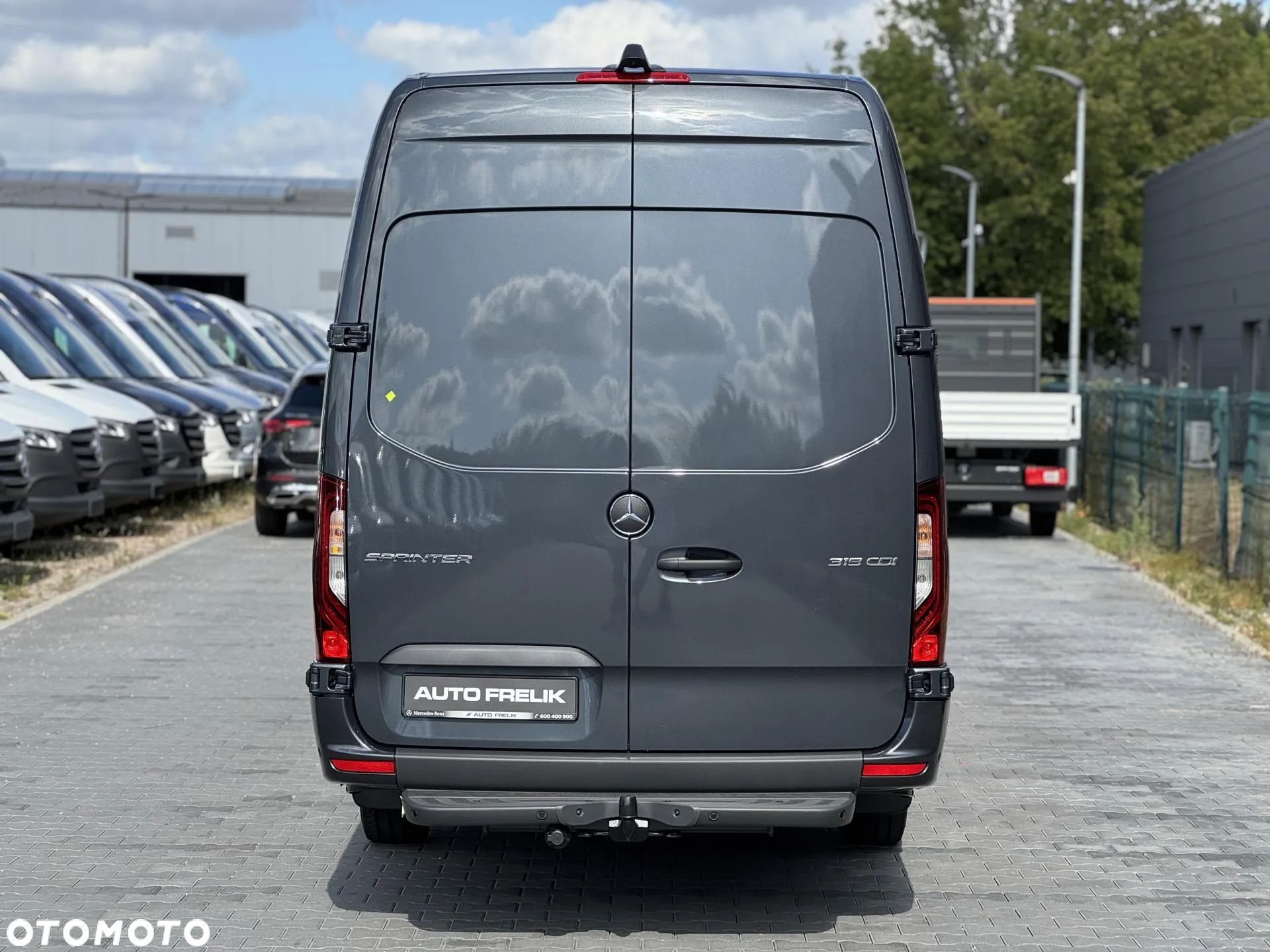 Mercedes-Benz Sprinter - 7