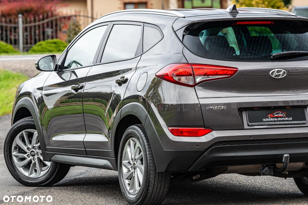 Hyundai Tucson blue 1.7 CRDi 2WD Trend - 16