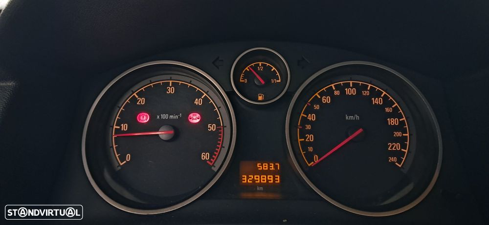 Opel Astra Caravan 1.3 CDTi Cosmo - 4