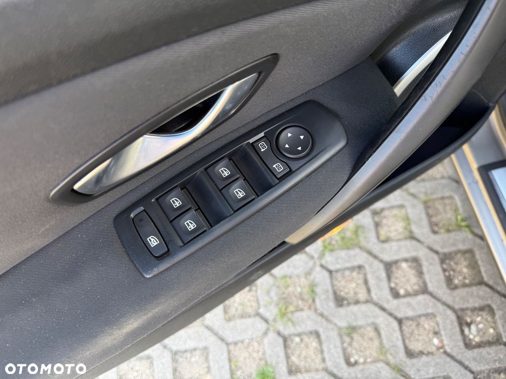 Renault Megane dCi 90 FAP Expression - 10