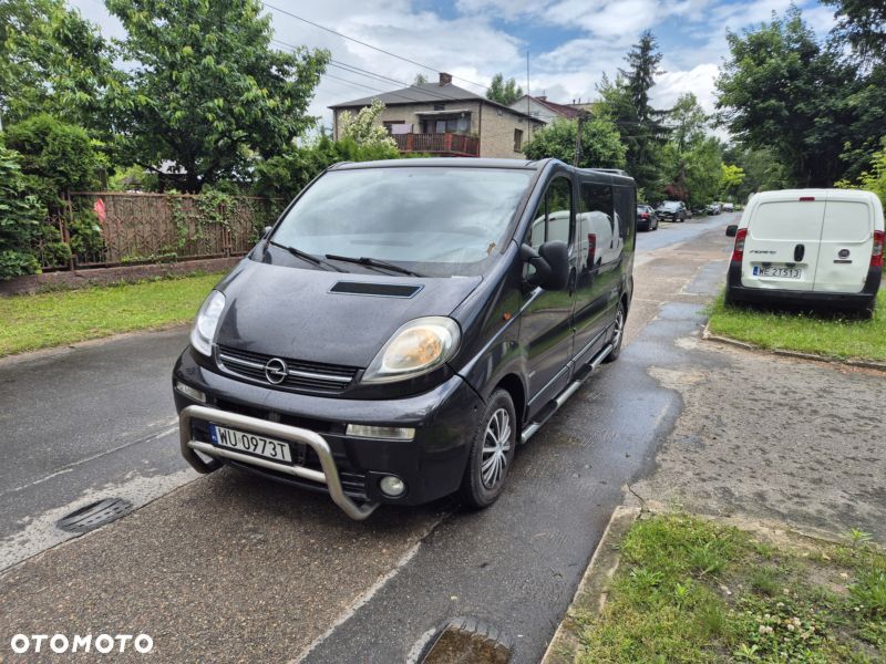 Opel Vivaro - 1