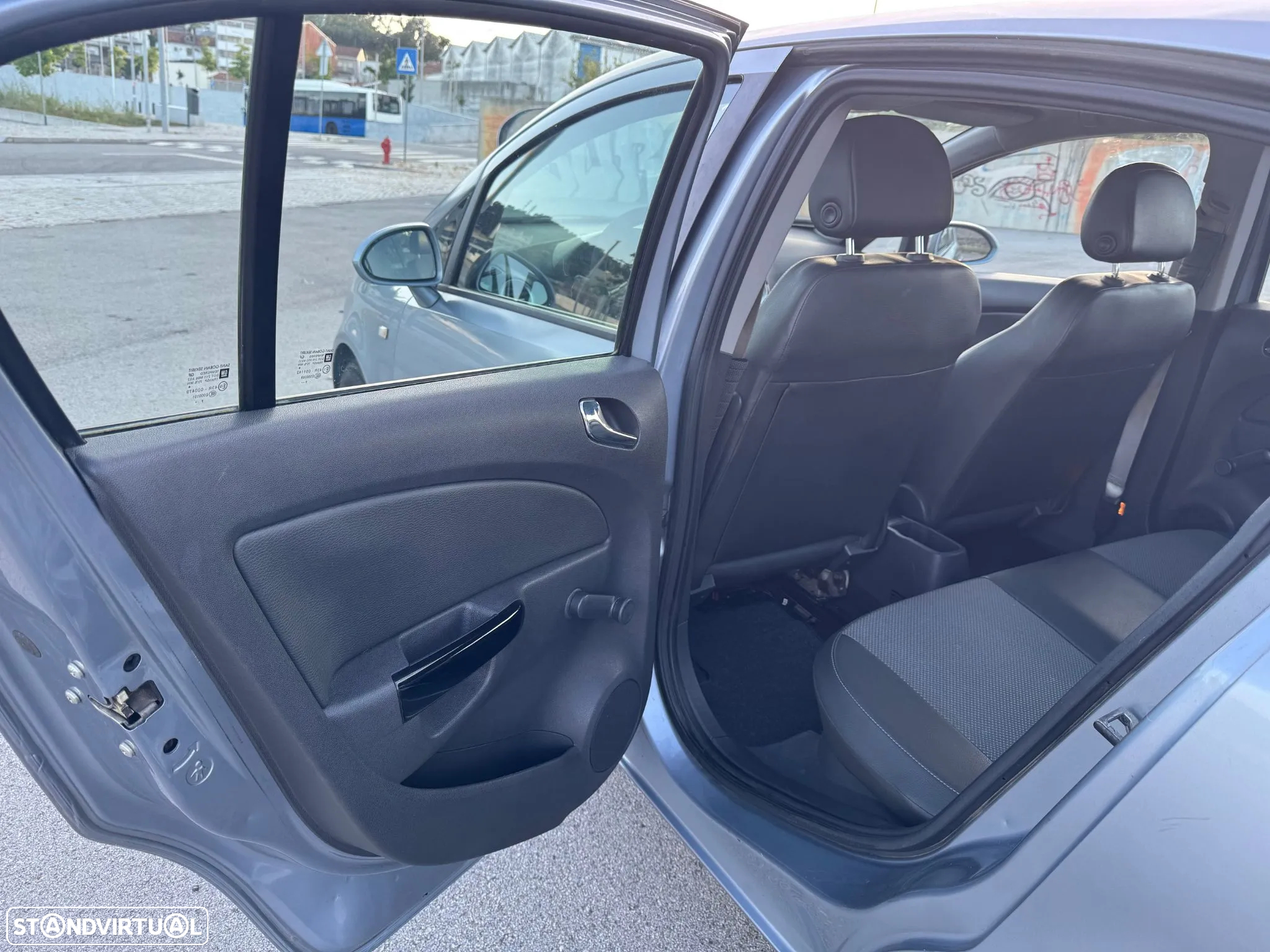Opel Corsa 1.3 CDTi Cosmo - 19