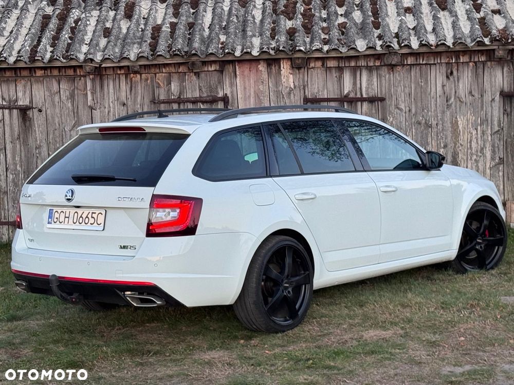 Skoda Octavia 2.0 TDI 4x4 DSG RS - 20
