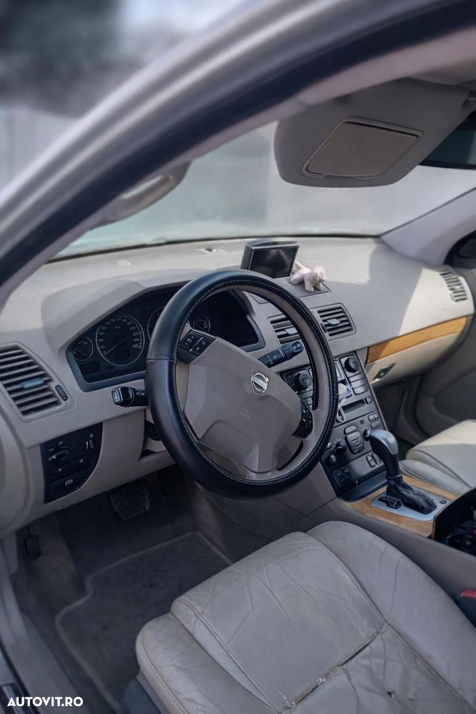 Volvo XC 90 - 4