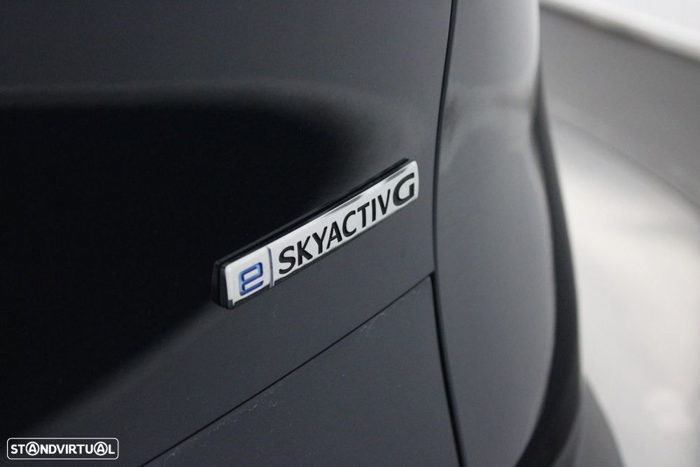 Mazda CX-30 2.0 Sky-G Evolve i-Active - 29