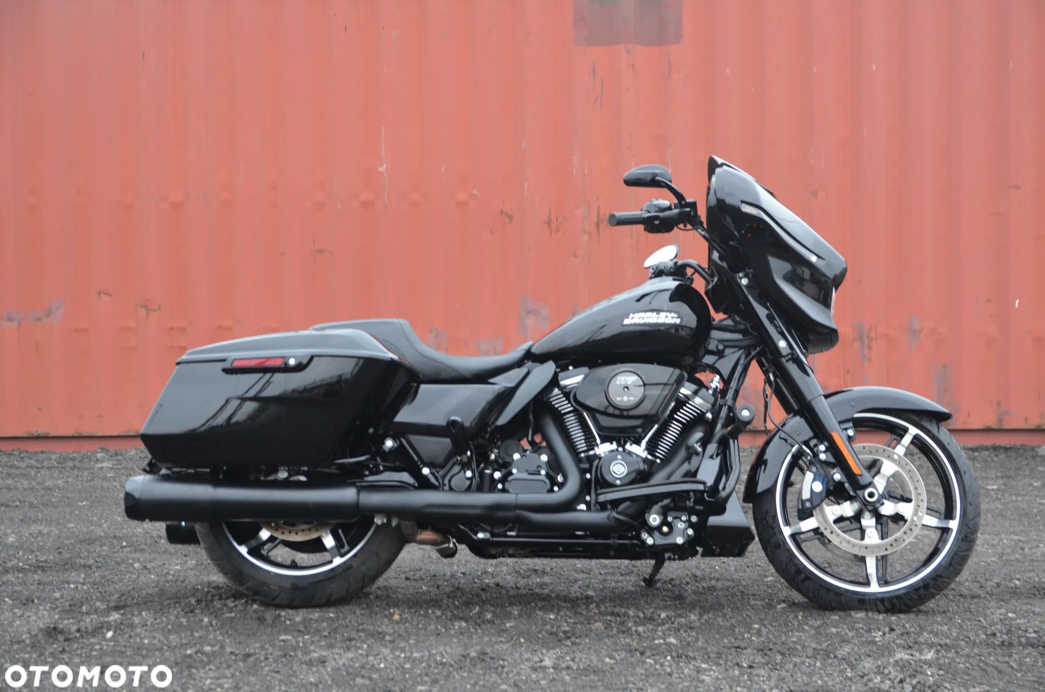 Harley-Davidson Street Glide Trike - 1