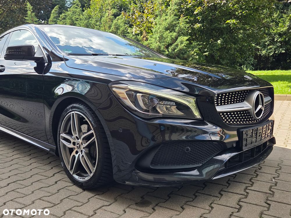 Mercedes-Benz CLA 200 7G-DCT AMG Line - 17