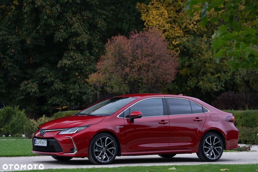 Toyota Corolla 1.8 Hybrid Executive - 9