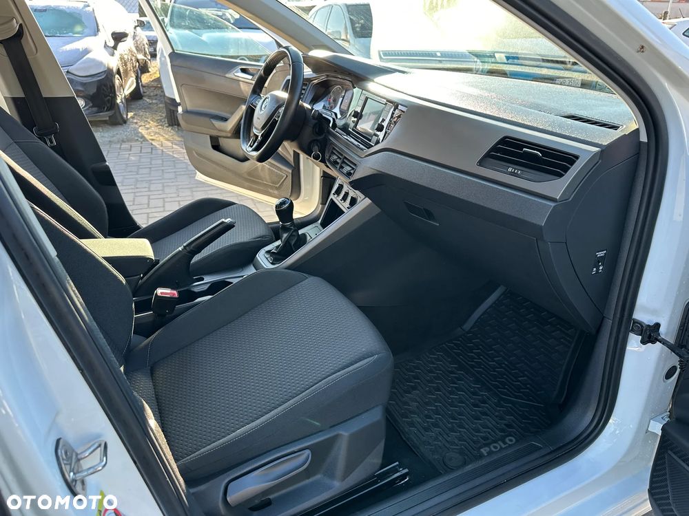 Volkswagen Polo - 25