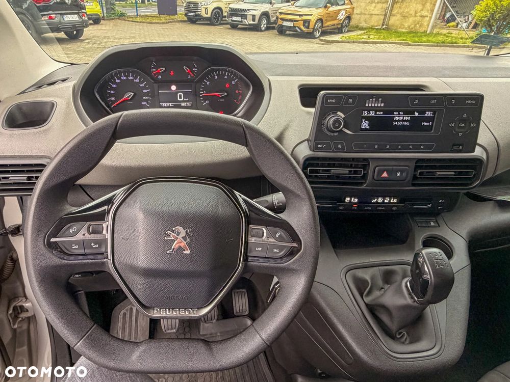 Peugeot Rifter 1.5 BlueHDI Active - 17